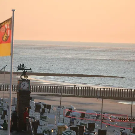 Haus Oldenburg - 11 Mit Dachterrasse * Wangerooge
